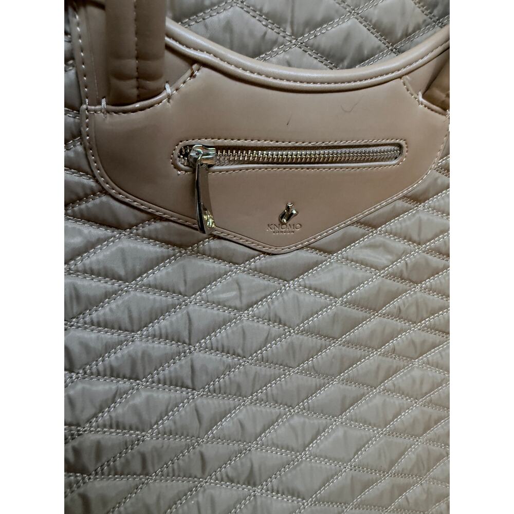 Knomo London Quilted Vertical 2 wheel Carryon Taupe w/red interior EUC - Picture 6 of 16